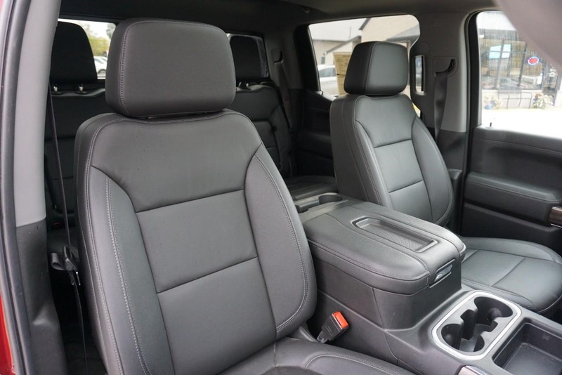 Chevrolet Silverado 1500 Vehicle Full-screen Gallery Image 33