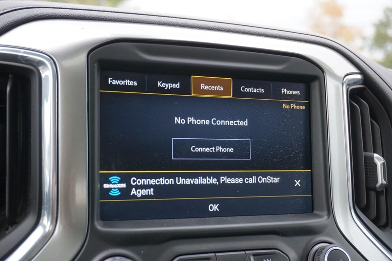 Chevrolet Silverado 1500 Vehicle Full-screen Gallery Image 43