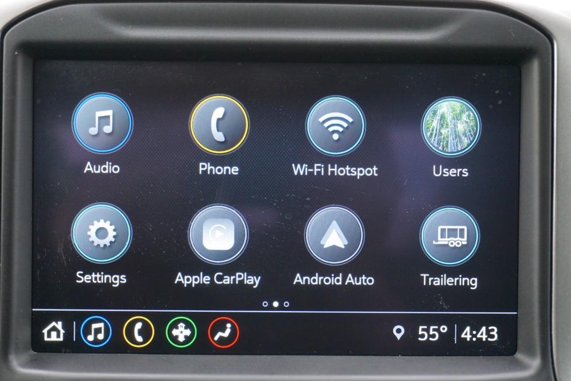 Chevrolet Silverado 1500 Vehicle Full-screen Gallery Image 50