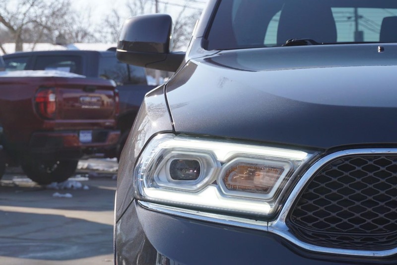 Dodge Durango Vehicle Full-screen Gallery Image 09