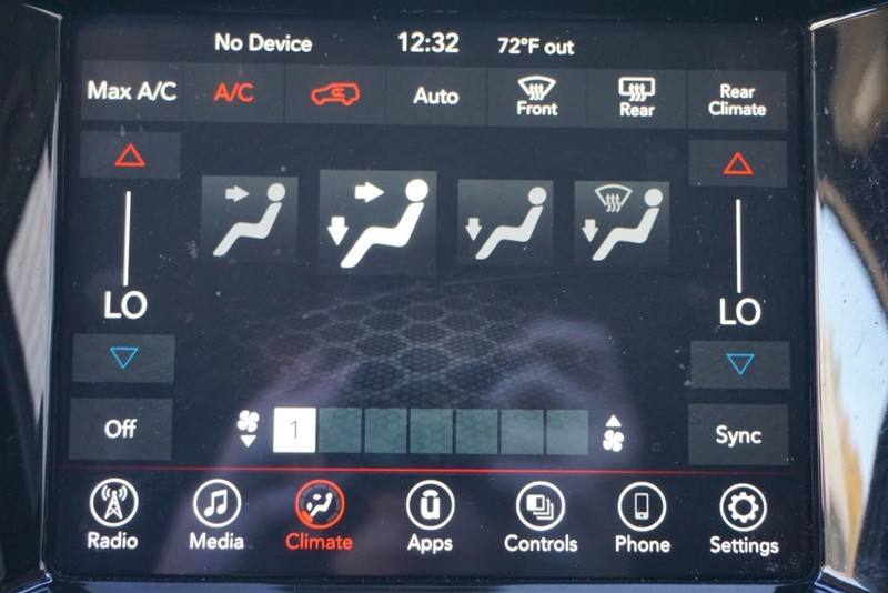 Dodge Durango Vehicle Full-screen Gallery Image 47