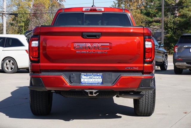 2023 GMC Canyon AT4 Crew Cab 4WD image 04