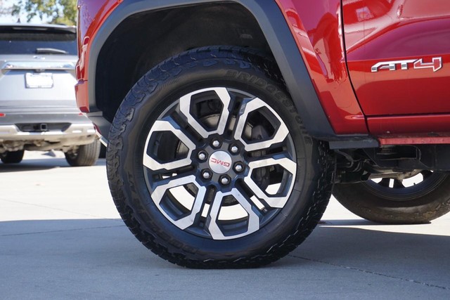 2023 GMC Canyon AT4 Crew Cab 4WD image 14