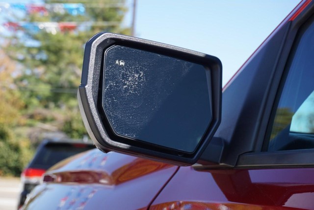 2023 GMC Canyon AT4 Crew Cab 4WD image 15