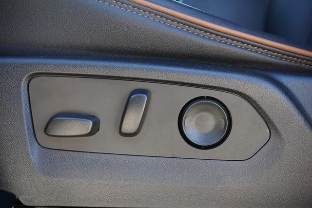 2023 GMC Canyon AT4 Crew Cab 4WD image 24