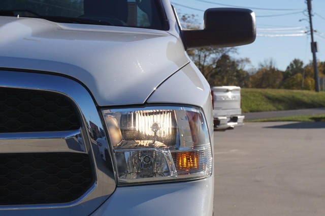 2018 Ram 1500 2WD Tradesman Regular Cab image 10