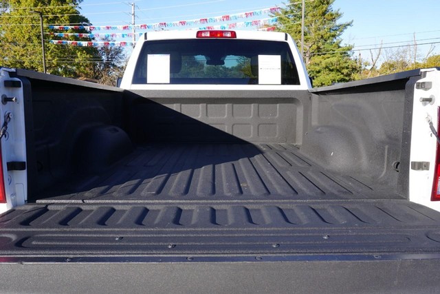 2018 Ram 1500 2WD Tradesman Regular Cab image 21