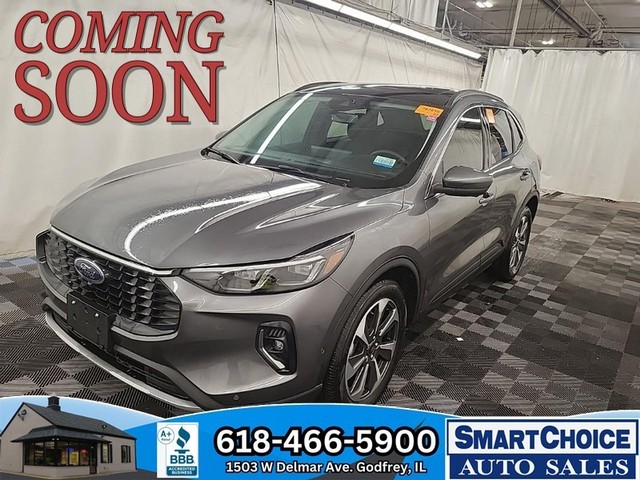 2023 Ford Escape Platinum image 01