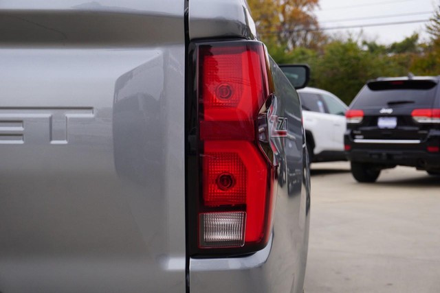 2023 Chevrolet Colorado Crew Cab 4WD Z71 image 18