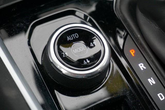 2023 Chevrolet Colorado Crew Cab 4WD Z71 image 46