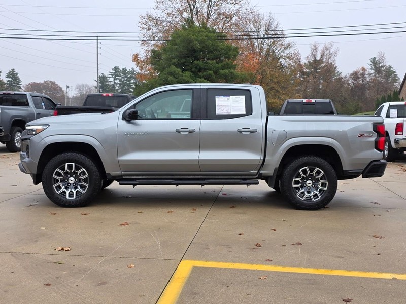 Chevrolet Colorado Vehicle Full-screen Gallery Image 05