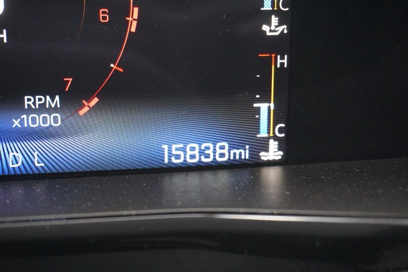 Chevrolet Colorado Vehicle Full-screen Gallery Image 36