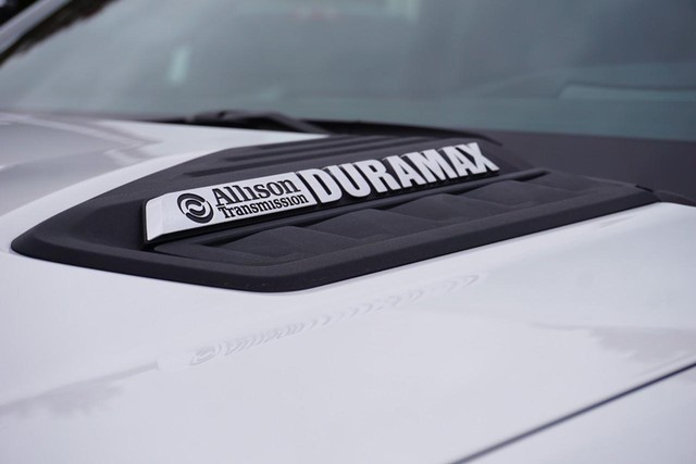 2025 Chevrolet Silverado 2500HD LTZ Crew Cab 4WD image 14