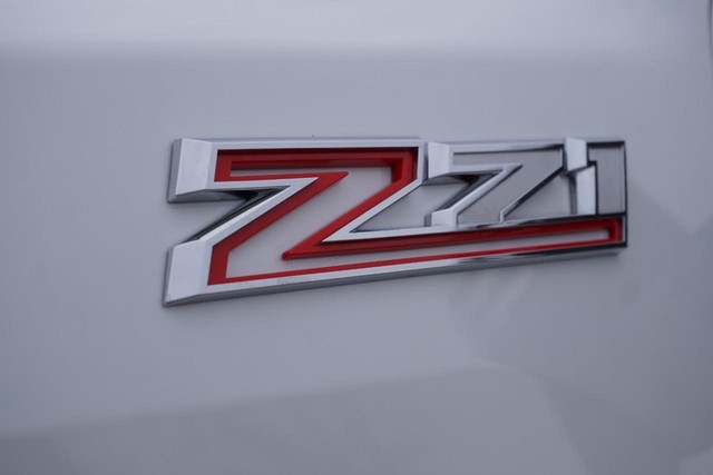 2025 Chevrolet Silverado 2500HD LTZ Crew Cab 4WD image 15