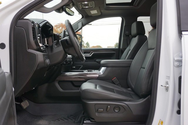 2025 Chevrolet Silverado 2500HD LTZ Crew Cab 4WD image 29