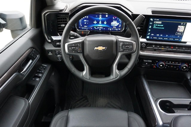 2025 Chevrolet Silverado 2500HD LTZ Crew Cab 4WD image 45
