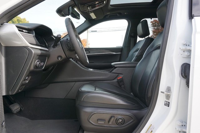 2024 Jeep Grand Cherokee Limited 4WD image 21