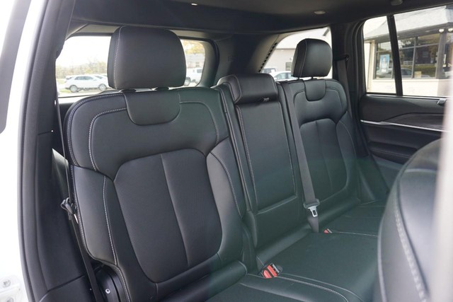 2024 Jeep Grand Cherokee Limited 4WD image 27