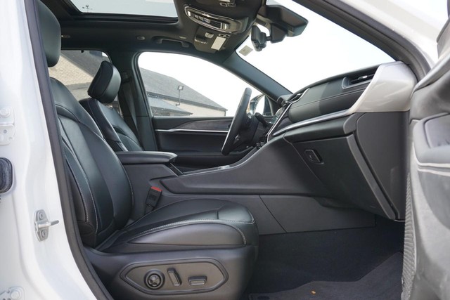 2024 Jeep Grand Cherokee Limited 4WD image 28