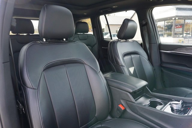 2024 Jeep Grand Cherokee Limited 4WD image 30