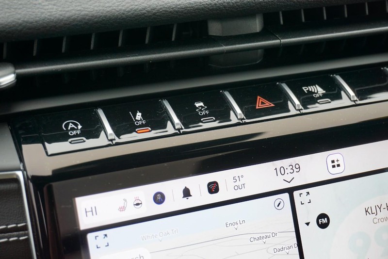 Jeep Grand Cherokee Vehicle Full-screen Gallery Image 42