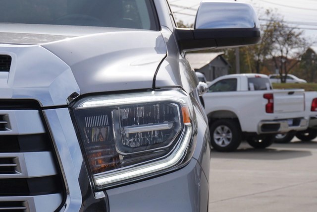 2018 Toyota Tundra 4WD 4WD Limited CrewMax image 10