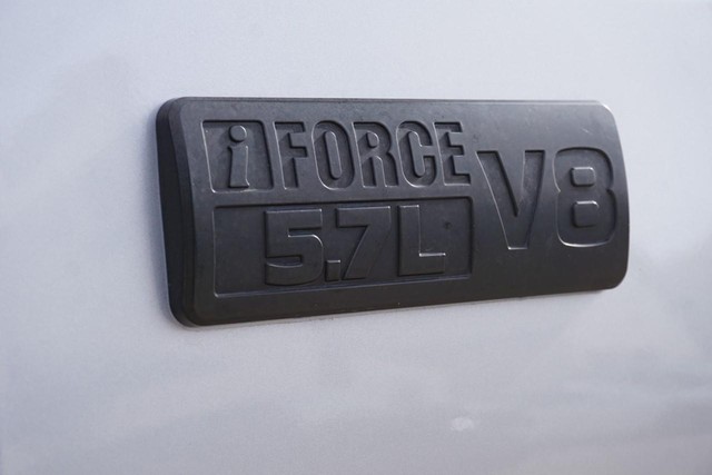 2018 Toyota Tundra 4WD 4WD Limited CrewMax image 12