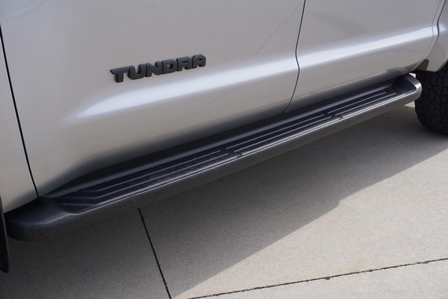 2018 Toyota Tundra 4WD 4WD Limited CrewMax image 14