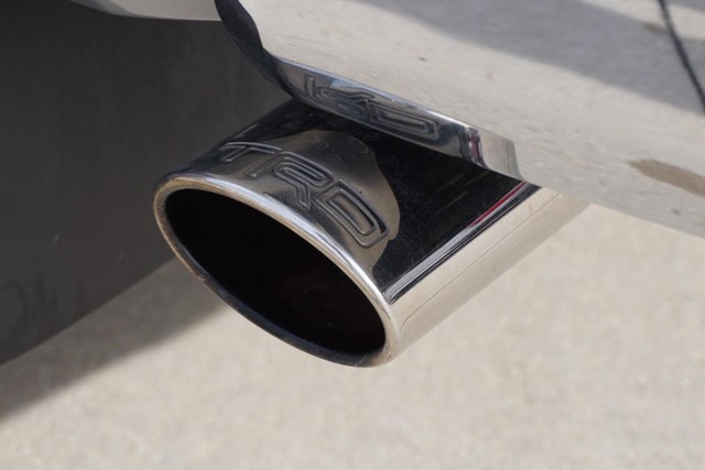 2018 Toyota Tundra 4WD 4WD Limited CrewMax image 26