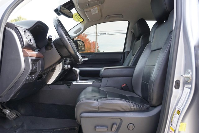 2018 Toyota Tundra 4WD 4WD Limited CrewMax image 27
