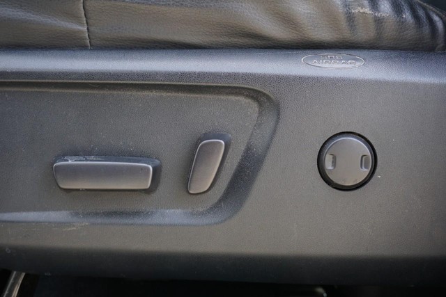 2018 Toyota Tundra 4WD 4WD Limited CrewMax image 28