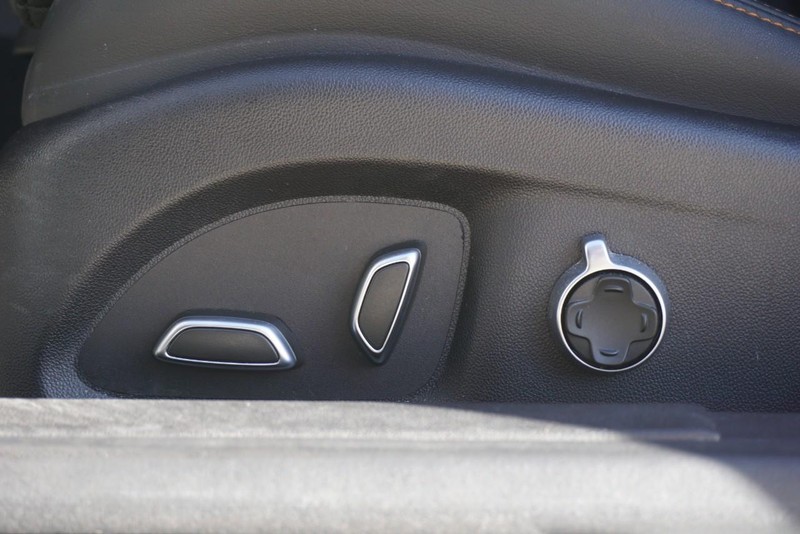 Cadillac CT5 Vehicle Full-screen Gallery Image 23