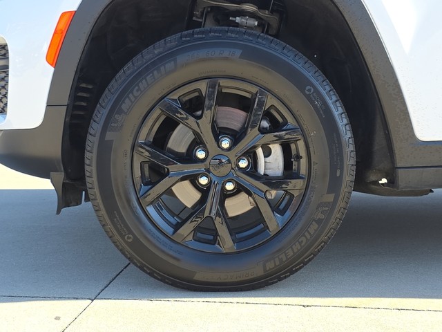 2024 Jeep Grand Cherokee Altitude 4WD image 17