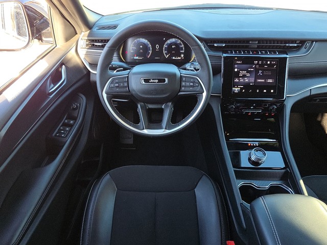 2024 Jeep Grand Cherokee Altitude 4WD image 26