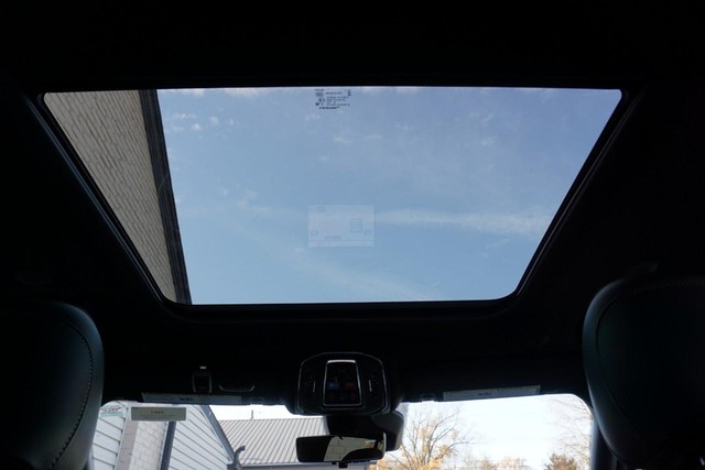 2024 Jeep Grand Cherokee Limited 4WD image 37