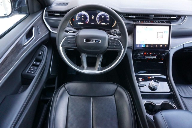 2024 Jeep Grand Cherokee Limited 4WD image 38
