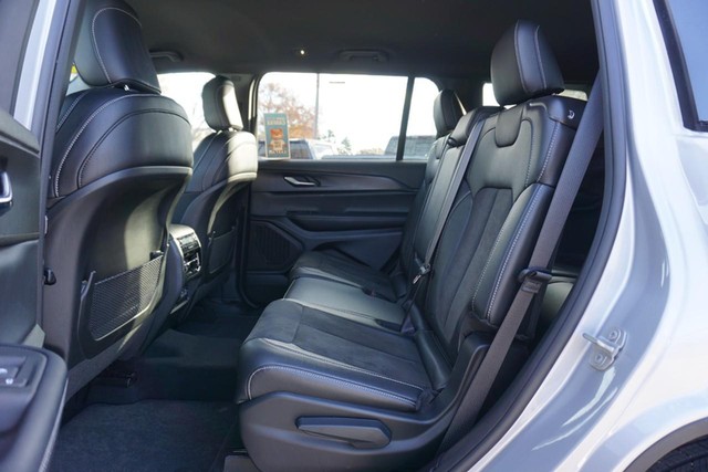 2024 Jeep Grand Cherokee L Altitude 4WD image 26