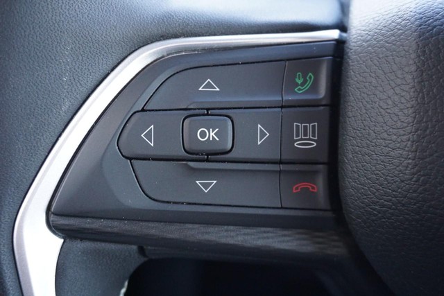 2024 Jeep Grand Cherokee L Altitude 4WD image 39