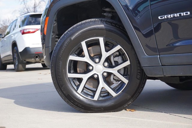 2024 Jeep Grand Cherokee L Limited 4WD image 14