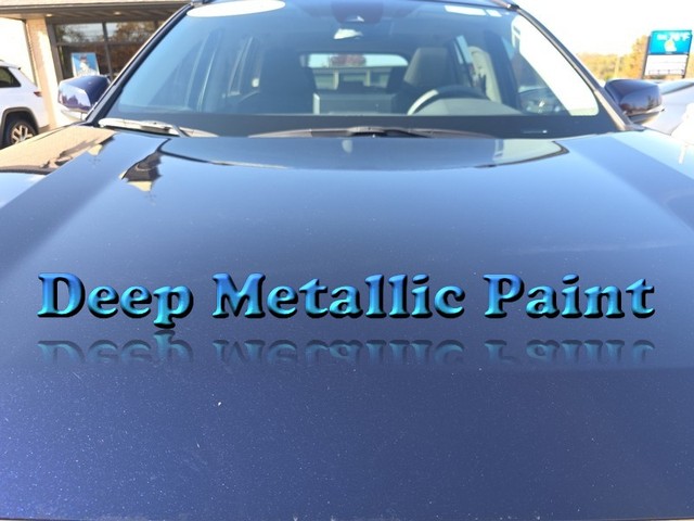 2025 Toyota RAV4 XLE FWD image 15