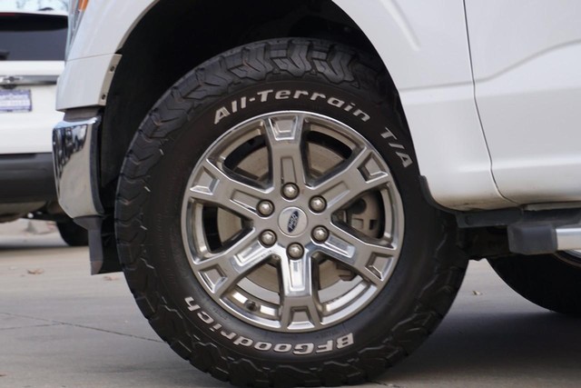 2023 Ford F-150 4WD XLT SuperCrew image 17