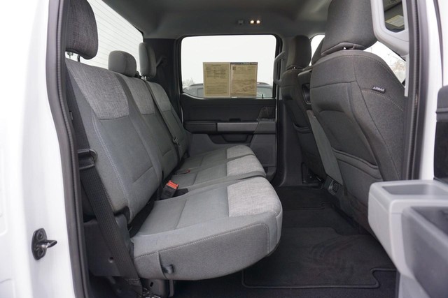 2023 Ford F-150 4WD XLT SuperCrew image 23