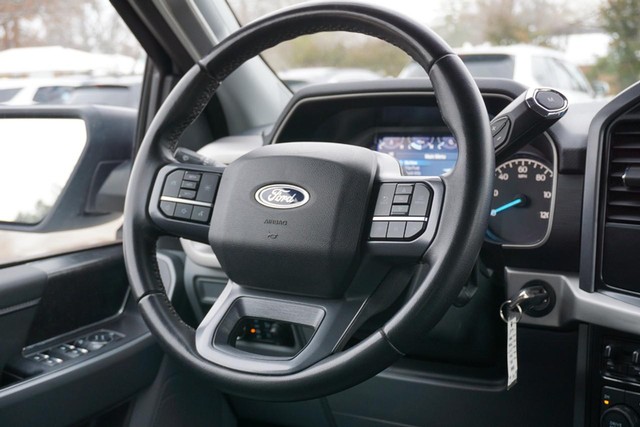 2023 Ford F-150 4WD XLT SuperCrew image 28