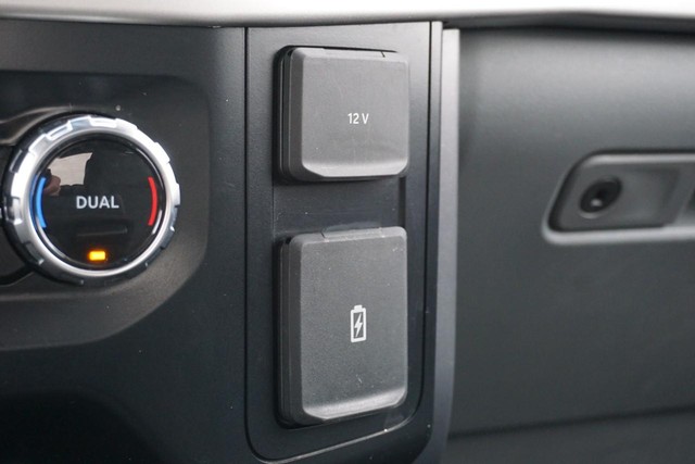 2023 Ford F-150 4WD XLT SuperCrew image 41