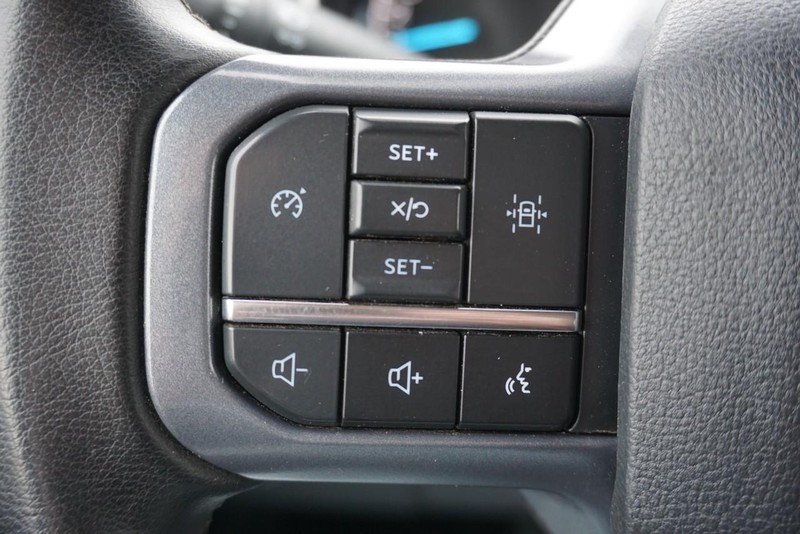 Ford F-150 Vehicle Full-screen Gallery Image 33