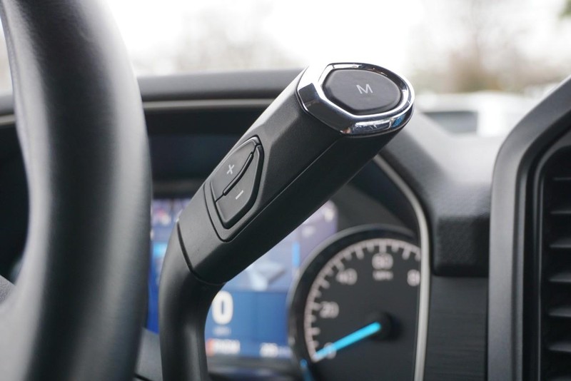 Ford F-150 Vehicle Full-screen Gallery Image 42