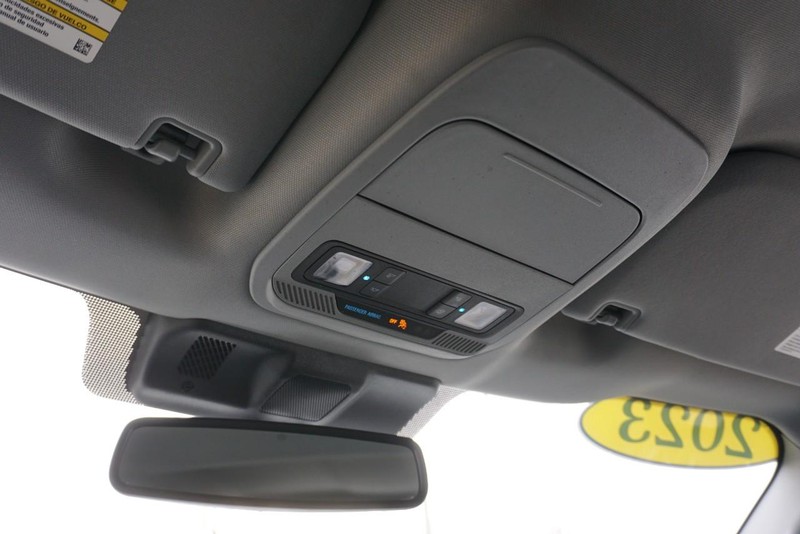 Ford F-150 Vehicle Full-screen Gallery Image 49