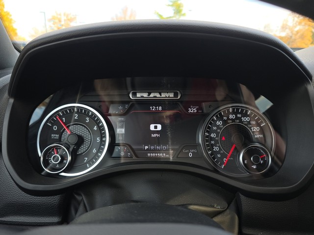 2023 Ram 1500 Big Horn Crew Cab 4WD image 27