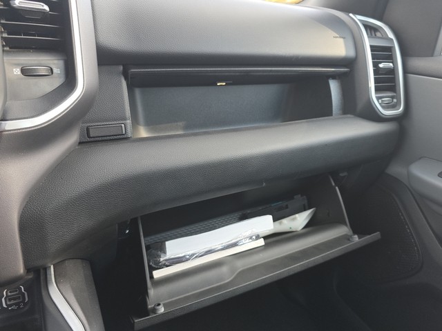 2023 Ram 1500 Big Horn Crew Cab 4WD image 40