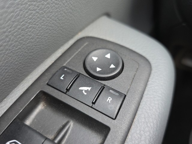 2023 Ram 1500 Big Horn Crew Cab 4WD image 41